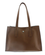 Load image into Gallery viewer, STORM London Wade Ladies Leather Handbag